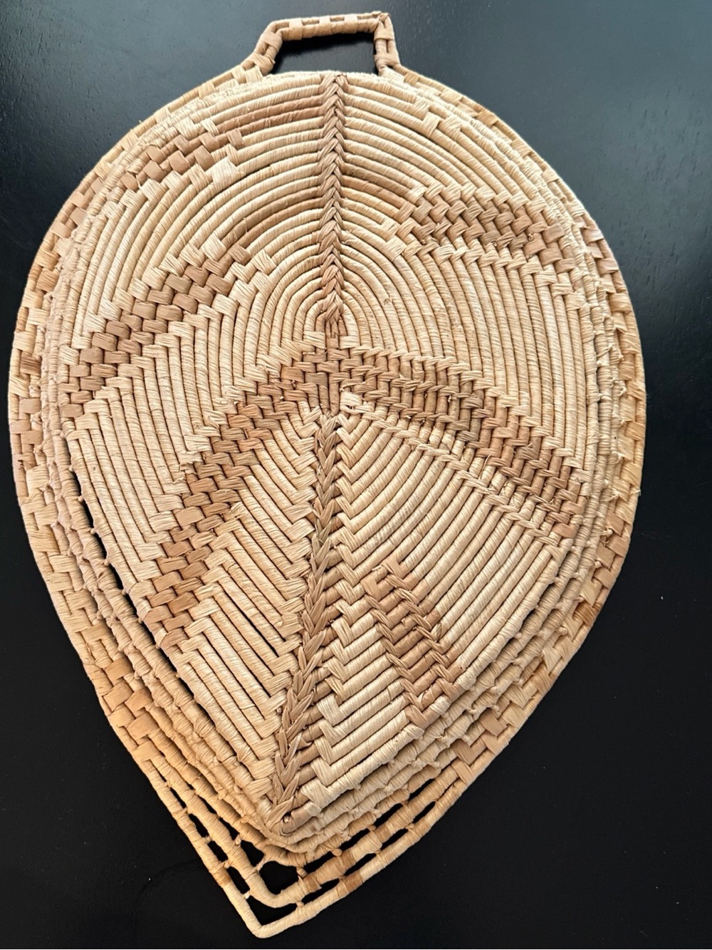 Leaf Shaped Tray Basket Wicker Native American Serving Display Decor Boho Earthy